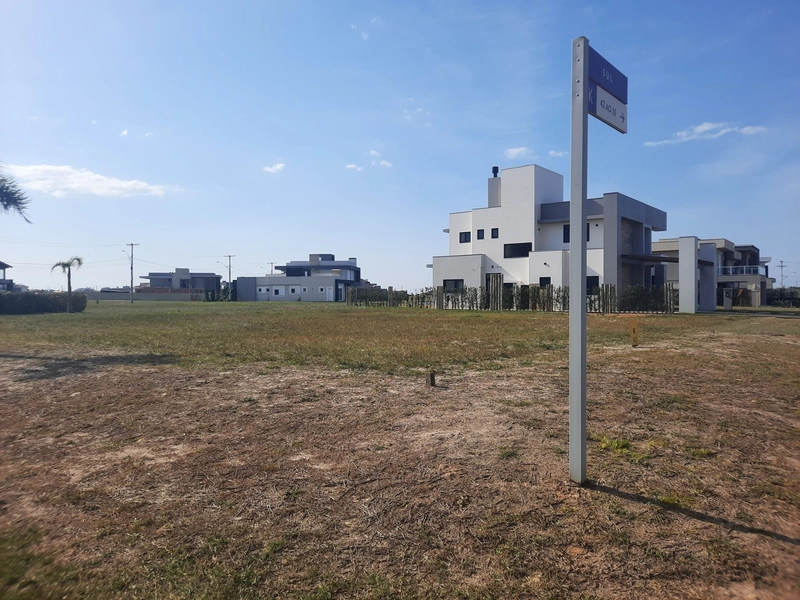 Terreno esquina a  venda no sensacional condomínio de Luxo a beira mar: 4ª foto da galeria de imagens do imóvel