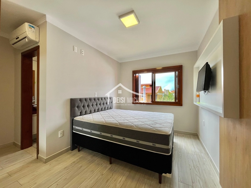 Sobrado amplo e completo em Capão Novo: 16ª foto da galeria de imagens do imóvel