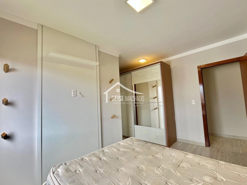 Sobrado amplo e completo em Capão Novo: 10ª foto da galeria de imagens do imóvel