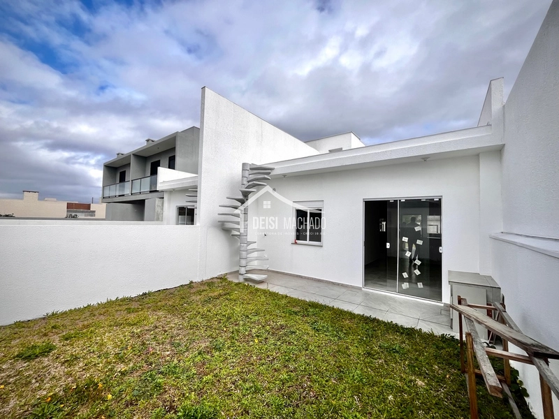 CASA  GEMINADA À 50m MAR na praia de CAPÃO NOVO: 16ª foto da galeria de imagens do imóvel