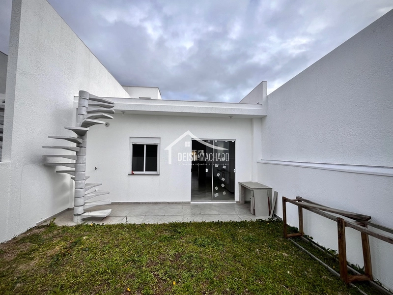 CASA  GEMINADA À 50m MAR na praia de CAPÃO NOVO: 42ª foto da galeria de imagens do imóvel