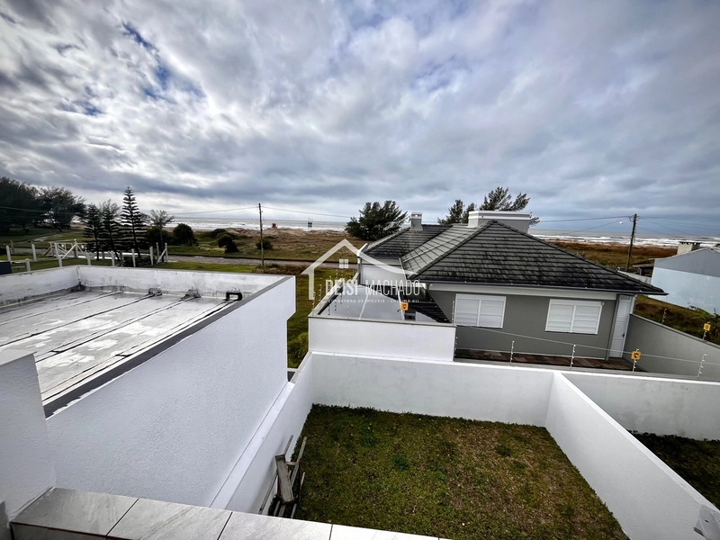 CASA  GEMINADA À 50m MAR na praia de CAPÃO NOVO: 23ª foto da galeria de imagens do imóvel