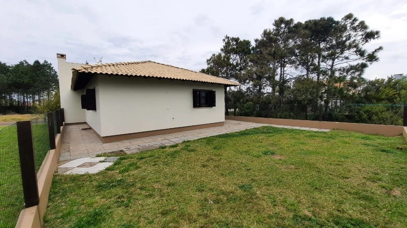 CASA TÉRREA a poucos metros do mar em CAPÃO NOVO VILLAGE: 13ª foto da galeria de imagens do imóvel