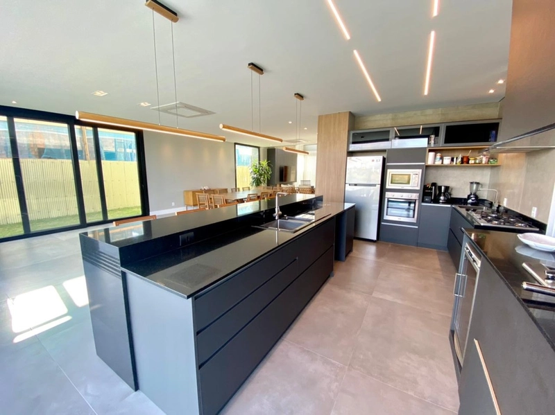 Sobrado beira-lago com vista sensacional para o mar: 13ª foto da galeria de imagens do imóvel