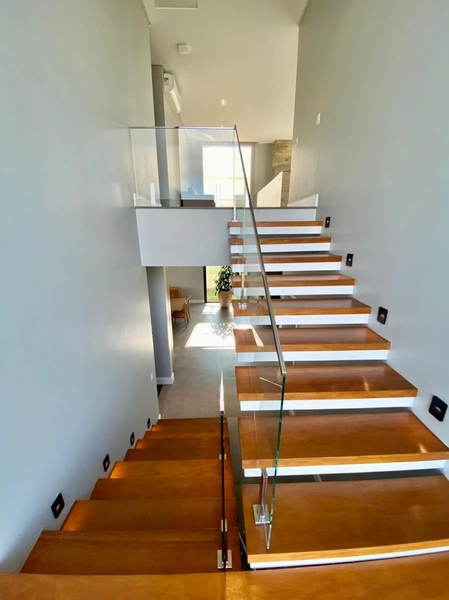 Sobrado beira-lago com vista sensacional para o mar: 17ª foto da galeria de imagens do imóvel