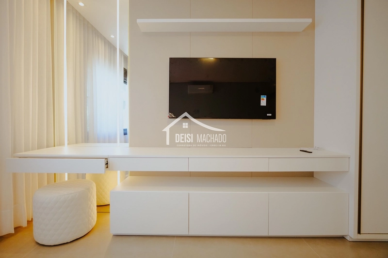 Casa beira lago em condomínio de luxo: 22ª foto da galeria de imagens do imóvel