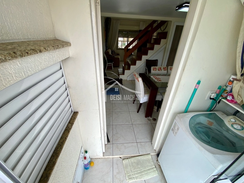 LINDO SOBRADO À SUA ESPERA EM CAPÃO NOVO!: 16ª foto da galeria de imagens do imóvel