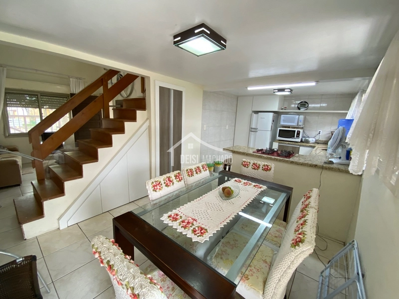 LINDO SOBRADO À SUA ESPERA EM CAPÃO NOVO!: 9ª foto da galeria de imagens do imóvel