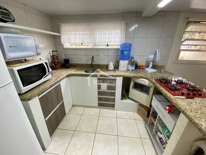 LINDO SOBRADO À SUA ESPERA EM CAPÃO NOVO!: 7ª foto da galeria de imagens do imóvel