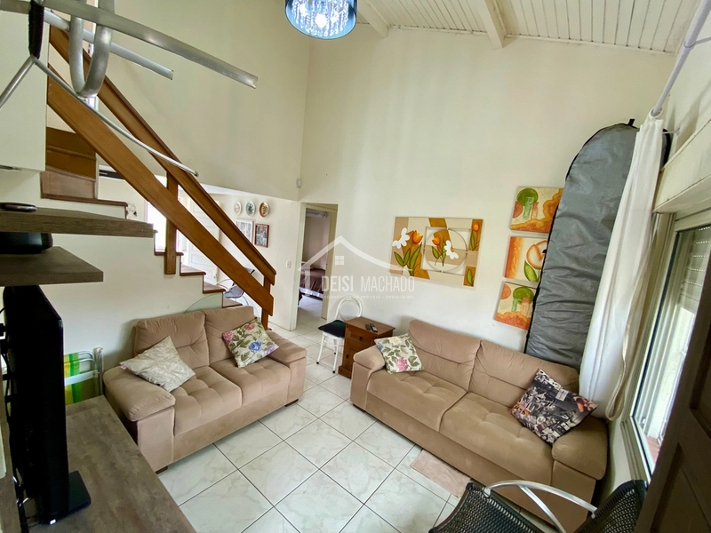 LINDO SOBRADO À SUA ESPERA EM CAPÃO NOVO!: 4ª foto da galeria de imagens do imóvel