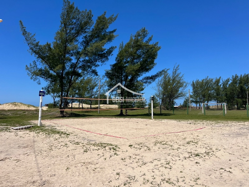 Terreno de esquina com parcelamento direto em Capão Novo Village: 40ª foto da galeria de imagens do imóvel