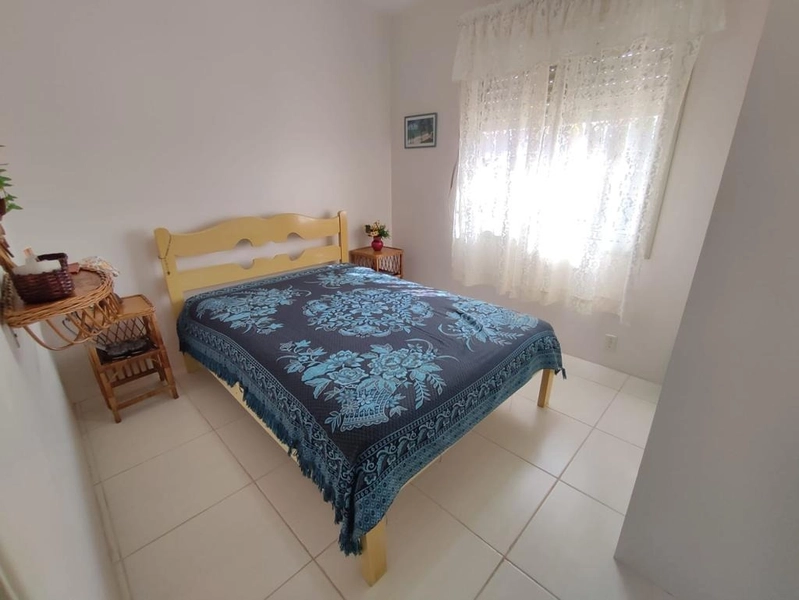 Vivenda (casa) em condomínio com piscina: 11ª foto da galeria de imagens do imóvel