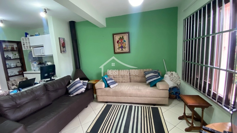 Sobrado geminada em ótima localização: 3ª foto da galeria de imagens do imóvel