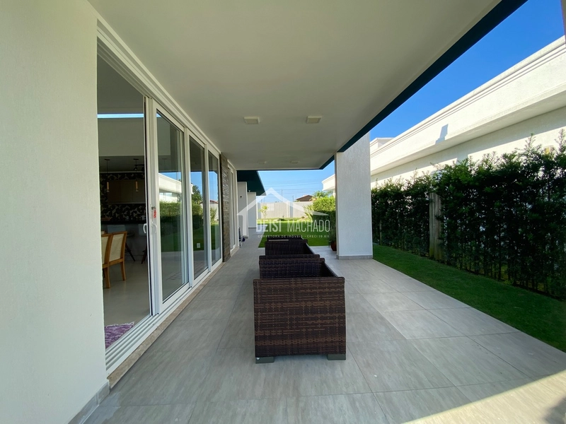 Maravilhosa casa térrea a venda no condomínio Costa Serena: 6ª foto da galeria de imagens do imóvel
