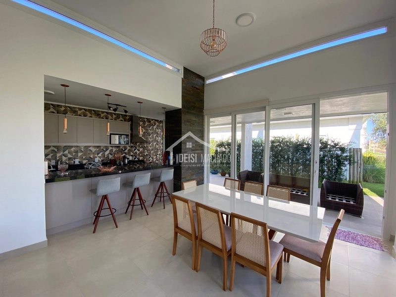 Maravilhosa casa térrea a venda no condomínio Costa Serena: 11ª foto da galeria de imagens do imóvel