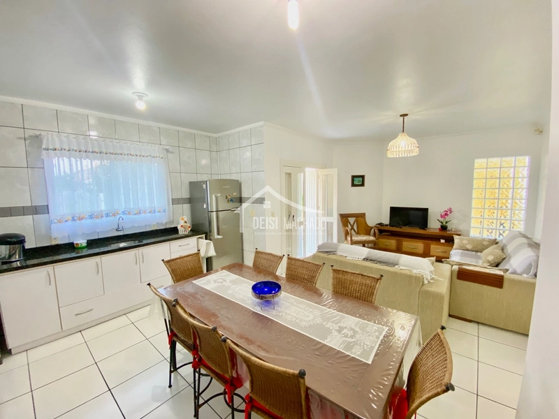 Casa a venda na praia Arroio Teixeira: 8ª foto da galeria de imagens do imóvel