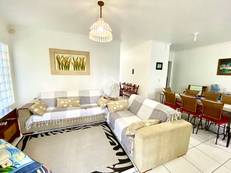 Casa a venda na praia Arroio Teixeira: 4ª foto da galeria de imagens do imóvel