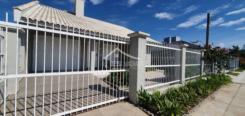 Casa a venda na praia Capão Novo Village: 3ª foto da galeria de imagens do imóvel