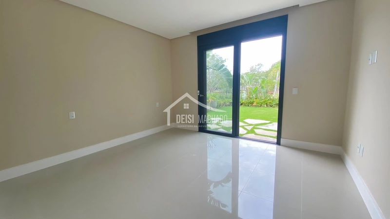 BELISSÍMA CASA DO LAGO NO TERRASUL.: 4ª foto da galeria de imagens do imóvel