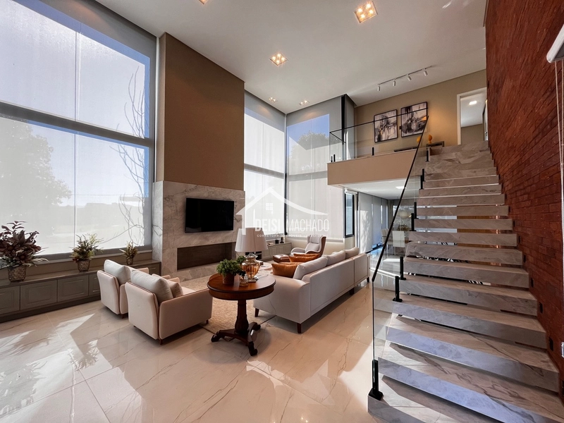 CASA DA PRAÇA NO CONDOMÍNIO TERRASUL.: 3ª foto da galeria de imagens do imóvel