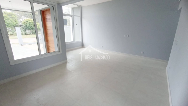 EXCELENTE CASA EM CAPÃO DA CANOA, NA PRAIA DO BARCO, PRÓXIMO AO MAR: 15ª foto da galeria de imagens do imóvel