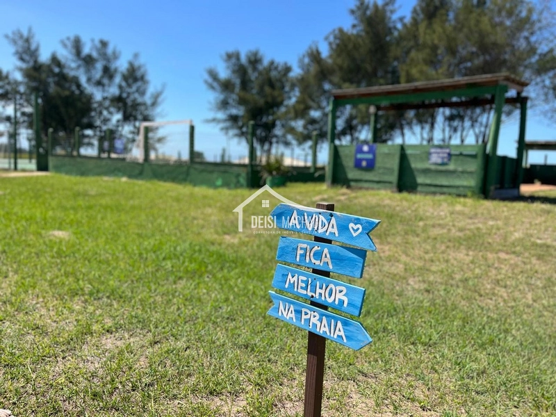 Casa geminada a venda em Capão Novo Village: 30ª foto da galeria de imagens do imóvel