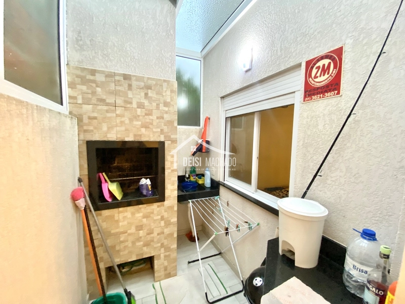 Casa geminada a venda em Capão Novo Village: 12ª foto da galeria de imagens do imóvel