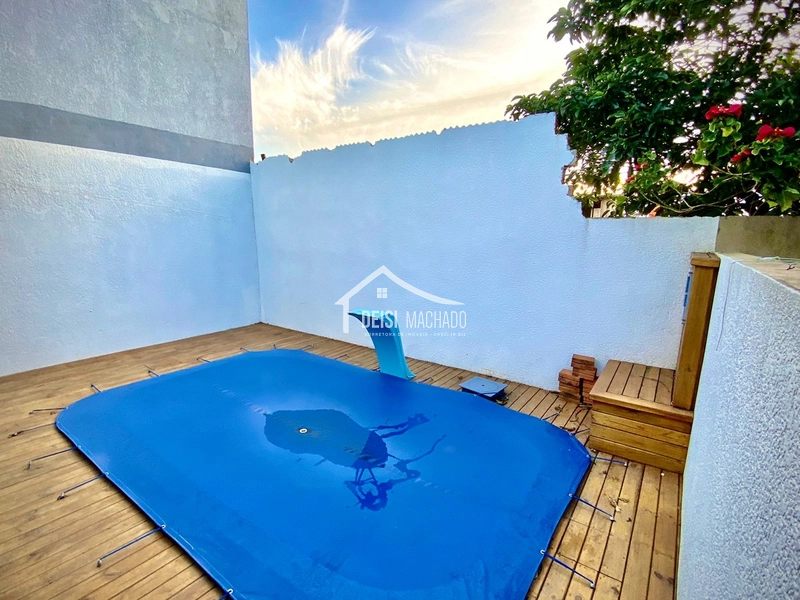 Linda casa geminada com piscina,  em capão Novo: 14ª foto da galeria de imagens do imóvel