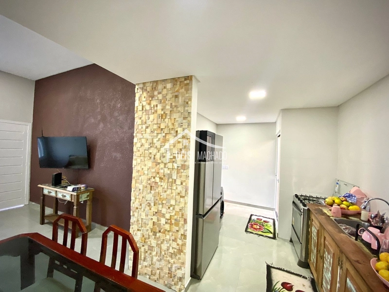 Linda casa geminada com piscina,  em capão Novo: 5ª foto da galeria de imagens do imóvel