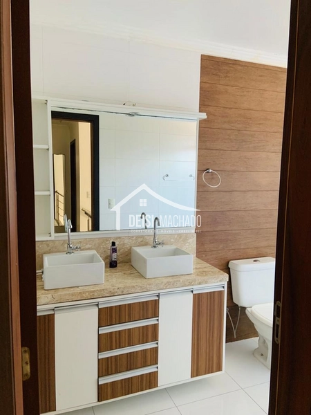 Excelente  Sobrado a 50 metros da  Beira Mar de Capão Novo.: 15ª foto da galeria de imagens do imóvel