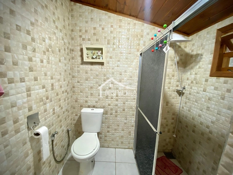 Casa mista de esquina em região de moradores no Posto 04.: 23ª foto da galeria de imagens do imóvel