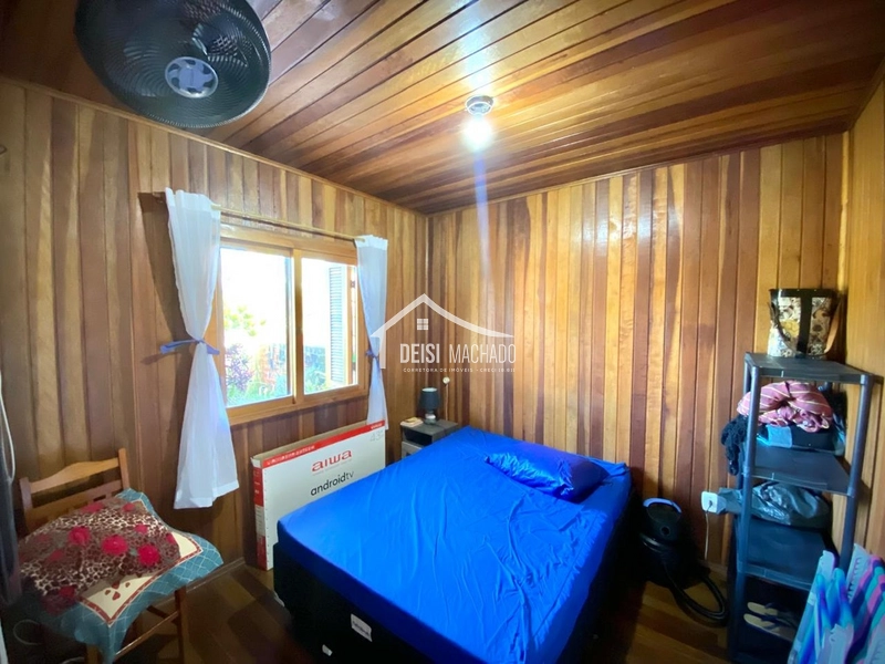 Casa mista de esquina em região de moradores no Posto 04.: 4ª foto da galeria de imagens do imóvel