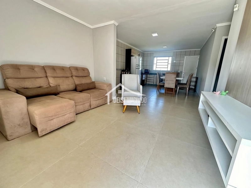 LINDA CASA DE DOIS DORMITÓRIOS EM REGIÃO DE MORADORES EM CAPÃO NOVO: 17ª foto da galeria de imagens do imóvel