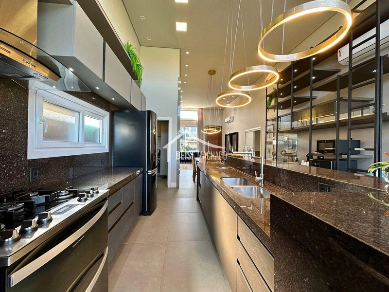 CAPÃO ILHAS RESORT...  CASA BEIRA LAGO À VENDA !: 8ª foto da galeria de imagens do imóvel