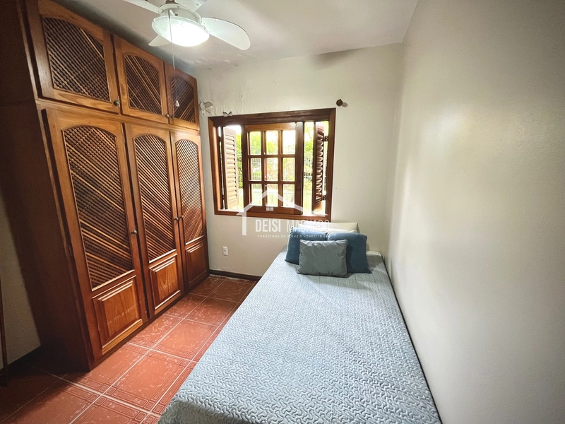 Casa térrea de esquina a 1 quadra do mar na praia Capão Novo - RS.: 33ª foto da galeria de imagens do imóvel