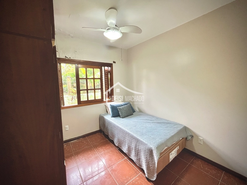 Casa térrea de esquina a 1 quadra do mar na praia Capão Novo - RS.: 32ª foto da galeria de imagens do imóvel