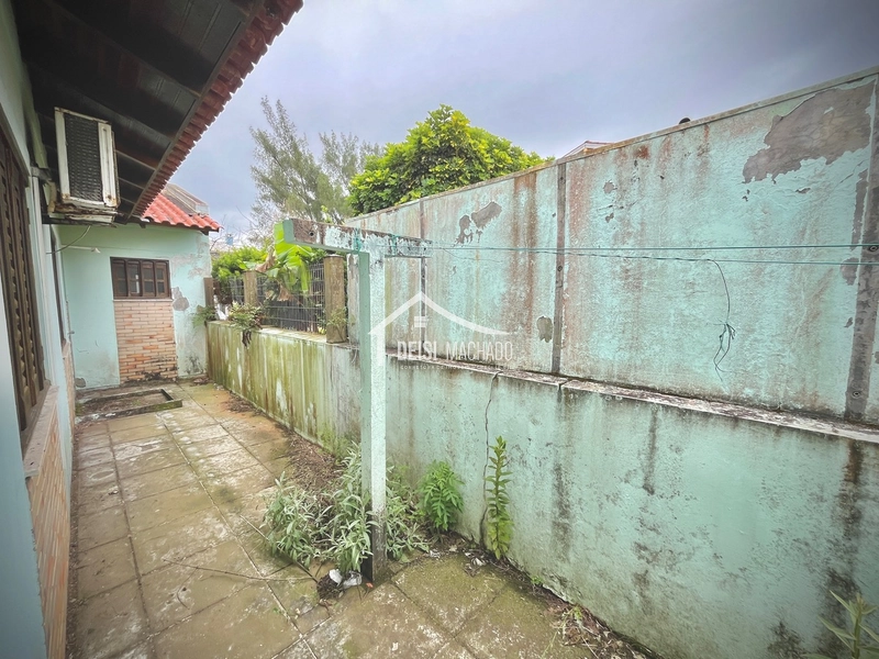 Casa térrea de esquina a 1 quadra do mar na praia Capão Novo - RS.: 22ª foto da galeria de imagens do imóvel