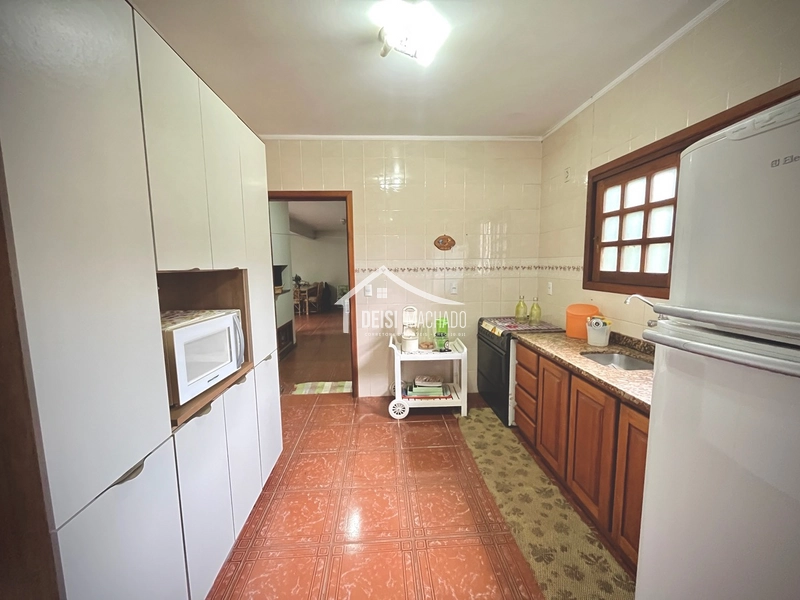 Casa térrea de esquina a 1 quadra do mar na praia Capão Novo - RS.: 12ª foto da galeria de imagens do imóvel