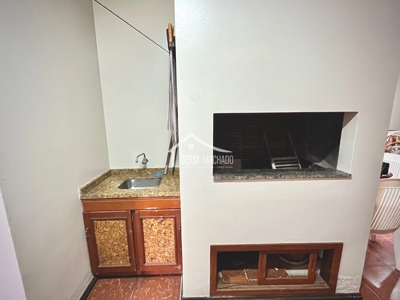 Casa térrea de esquina a 1 quadra do mar na praia Capão Novo - RS.: 15ª foto da galeria de imagens do imóvel