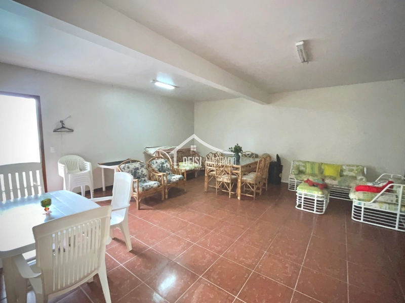 Casa térrea de esquina a 1 quadra do mar na praia Capão Novo - RS.: 18ª foto da galeria de imagens do imóvel