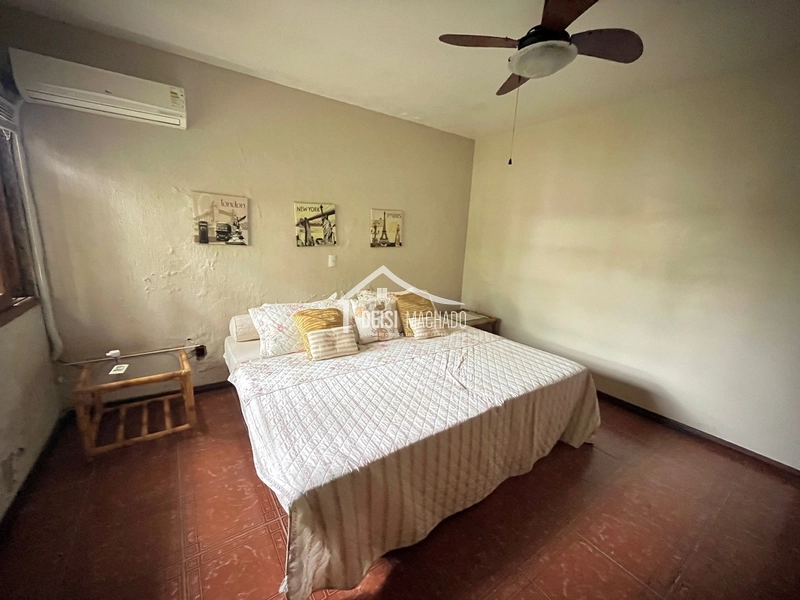 Casa térrea de esquina a 1 quadra do mar na praia Capão Novo - RS.: 28ª foto da galeria de imagens do imóvel