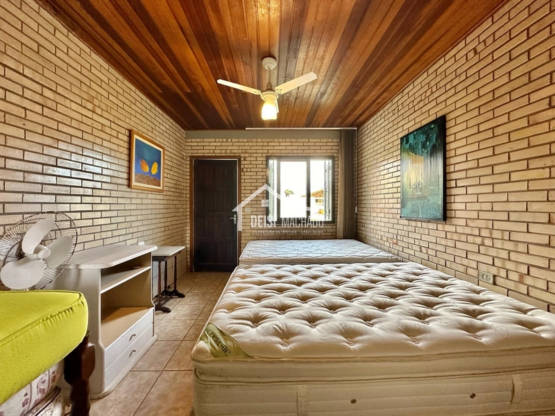 Casa a venda na praia Capão Novo, de ESQUINA e bem pertinho do mar!: 23ª foto da galeria de imagens do imóvel
