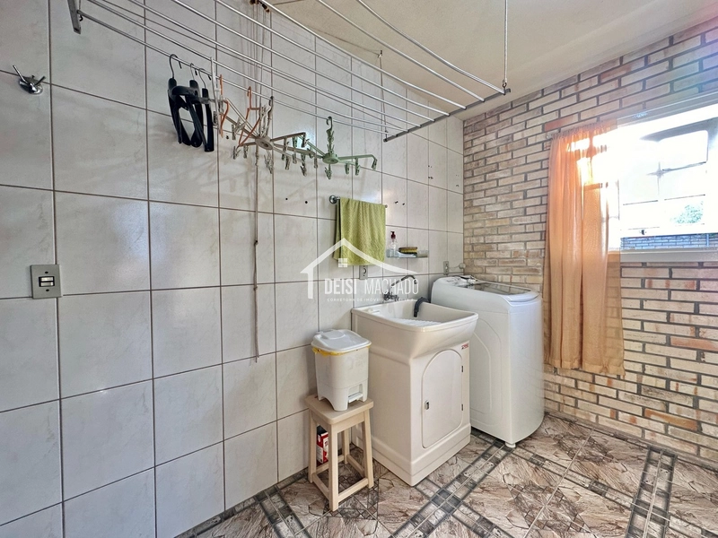 Casa a venda na praia Capão Novo, de ESQUINA e bem pertinho do mar!: 13ª foto da galeria de imagens do imóvel