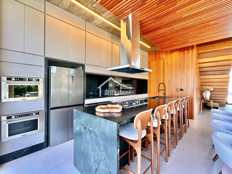 Sobrado em condomínio de luxo a beira mar: 12ª foto da galeria de imagens do imóvel