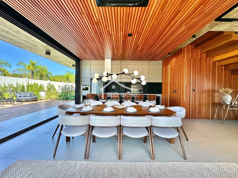 Sobrado em condomínio de luxo a beira mar: 8ª foto da galeria de imagens do imóvel