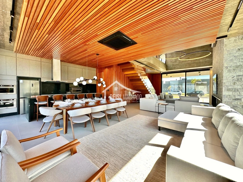 Sobrado em condomínio de luxo a beira mar: 13ª foto da galeria de imagens do imóvel