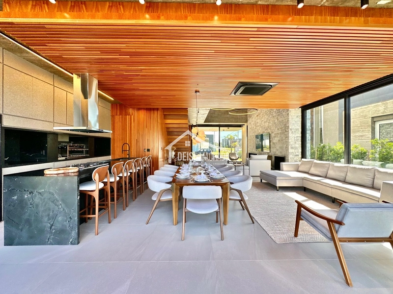 Sobrado em condomínio de luxo a beira mar: 4ª foto da galeria de imagens do imóvel