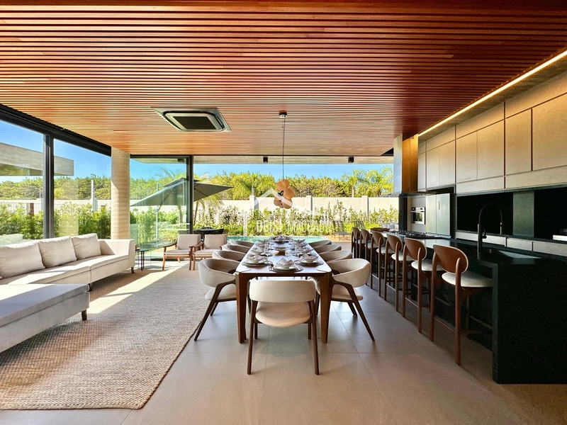 Sobrado em condomínio de luxo a beira mar: 14ª foto da galeria de imagens do imóvel