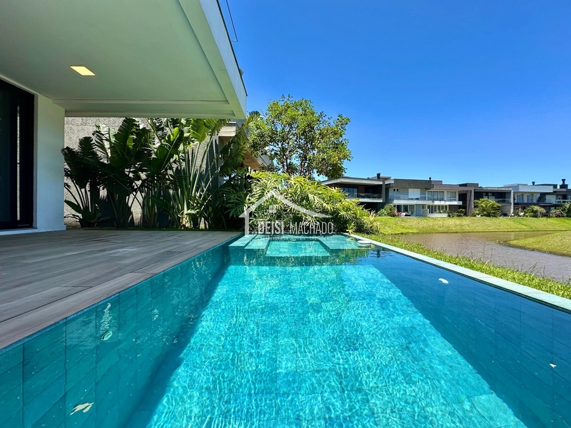 Casa em condomínio de luxo pronta para morar!: 23ª foto da galeria de imagens do imóvel