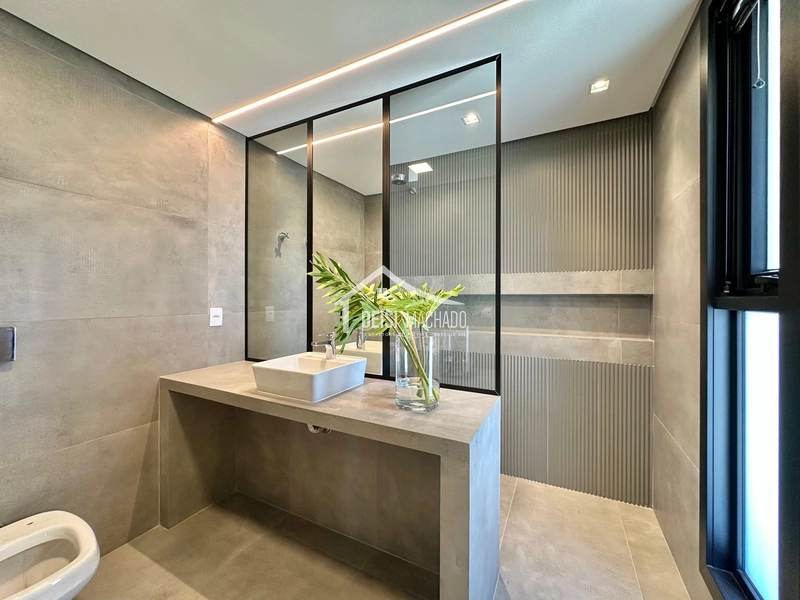 Casa em condomínio de luxo pronta para morar!: 18ª foto da galeria de imagens do imóvel